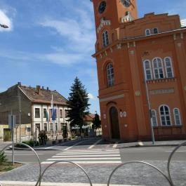 Hotel Agora Étterem Siklós - Külső kép