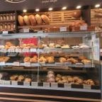 Lipóti Pékség & Kávézó Pápa - Étel/ital