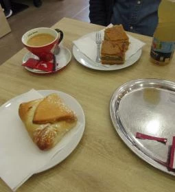 Lipóti Pékség & Kávézó