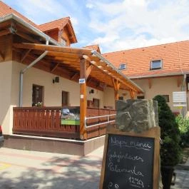 Malomkert Hotel étterme Nagybörzsöny - Külső kép