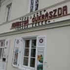 Monostor Cukrászda Zirc - Külső kép