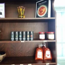 Nálunk, vidéken, Ásványráró - Belső