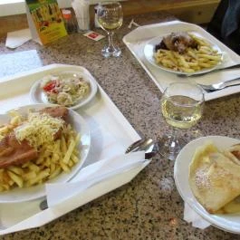 Napsugár Étterem Cserkeszőlő - Étel/ital