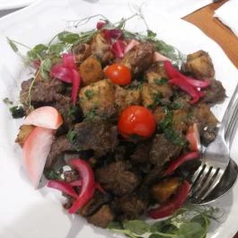 Nomád Hotel & Glamping, Noszvaj - Vendéglátás