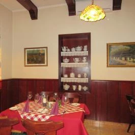 Öreg Prés Butikhotel, Mór - Vendéglátás