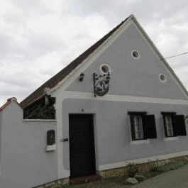 Öreg Prés Butikhotel, Mór - Külső kép