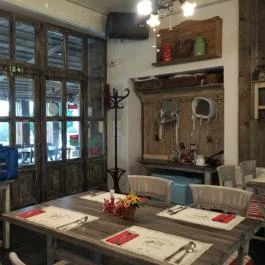 Piros Talicska Csárda, Pécs - Belső