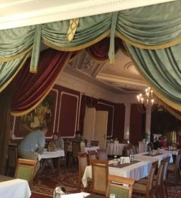 Puchner Kastélyszálló Habsburg Étterem