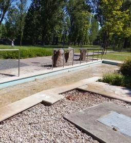 Római-forrás és Kneipp taposó