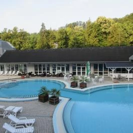 Ambient Hotel & ThermalSPA****, Sikonda - Medence/kert