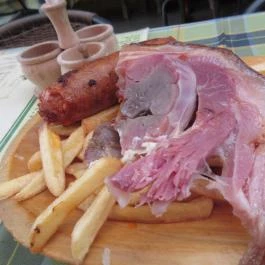 Svejk Vendéglő, Balassagyarmat - Étel/ital