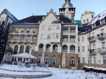 Terasz & Lobbybár Lillafüred