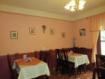 Viktória Cukrászda & Kávéház Harkány