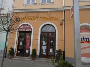 Vörösmarty Cukrászda Székesfehérvár