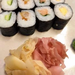 Wasabi Running Sushi & Wok Restaurant - MOM Park Budapest - Egyéb