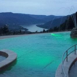 Silvanus Wellness & Konferencia Hotel Visegrád - Medence/kert