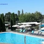 Liget Wellness & Konferencia Hotel Szarvas - Medence/kert