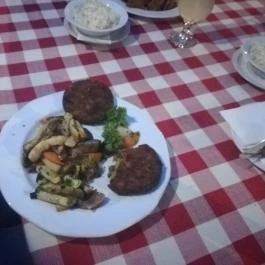 Fehér Ló Pub & Steak House Siófok - Étel/ital