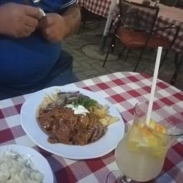 Fehér Ló Pub & Steak House Siófok - Étel/ital