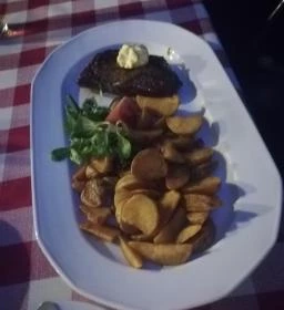 Fehér Ló Pub & Steak House