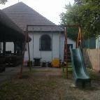 Varga Panzió Gárdony - Medence/kert