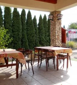 Stella Rose Étterem