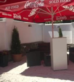 Berg Étterem & Pizzéria