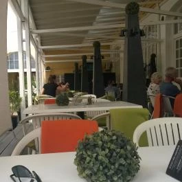 Csokonai Söröző & Étterem, Debrecen - Külső kép