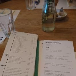 Dűlő, Miskolc - Étlap/itallap