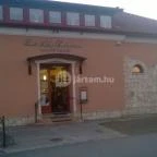 Édes Álom Cukrászda Szerencs - Külső kép