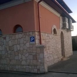 Édes Álom Cukrászda Szerencs - Külső kép