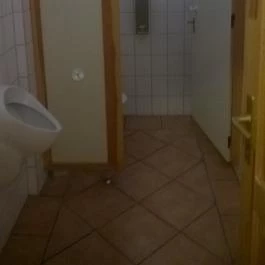 Halász Cukrászda Szerencs - Mosdó