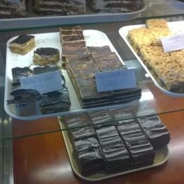 Halász Cukrászda Szerencs - Étel/ital