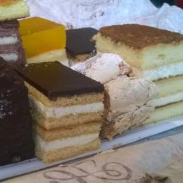 Heitzmann Cukrászda, Sárospatak - Étel/ital