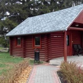 Grandhotel Galya, Galyatető - Medence/kert