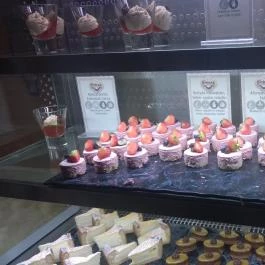 Shiraz Étterem & Dubai Kert Egerszalók - Étel/ital