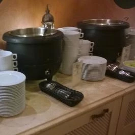 Shiraz Étterem & Dubai Kert Egerszalók - Étel/ital