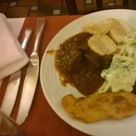 Shiraz Étterem & Dubai Kert Egerszalók - Étel/ital