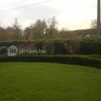 Mesés Shiraz Hotel Egerszalók - Medence/kert