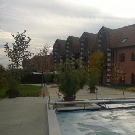 Mesés Shiraz Hotel Egerszalók - Külső kép