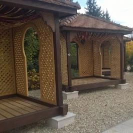 Mesés Shiraz Hotel Egerszalók - Medence/kert