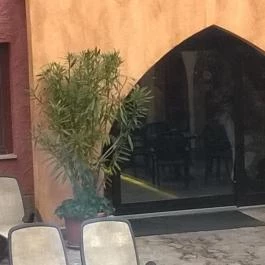 Mesés Shiraz Hotel Egerszalók - Medence/kert