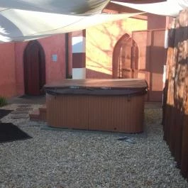 Mesés Shiraz Hotel Egerszalók - Medence/kert