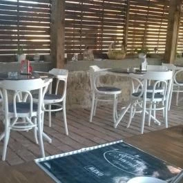 Pepita Macska Vintage Kávézó & Étterem Szerencs - Külső kép