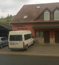 Piroska Étterem