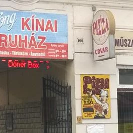 Pizza Udvar Szerencs - Külső kép