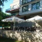 Portobello Wellness & Yacht Hotel Esztergom Esztergom - Medence/kert