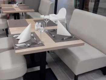 Portobello Wellness & Yacht Hotel Étterme Esztergom