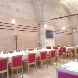 Prímás Pince Étterem, Esztergom - Belső