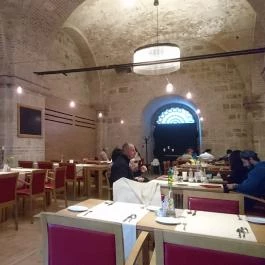 Prímás Pince Étterem, Esztergom - Belső